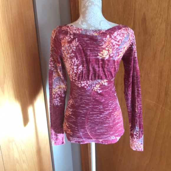NWT Free People long sleeve tee. Size small - Picture 2 of 4